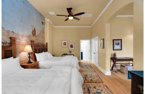 Room 7 Bedroom